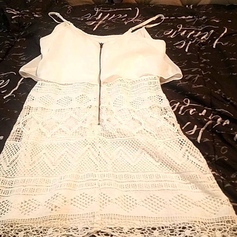 White laced dress